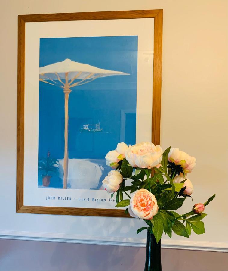 The Lake House, 워킹 외부 사진