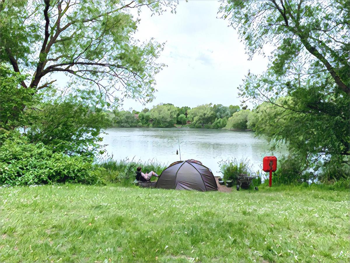 The Lake House, 워킹 외부 사진